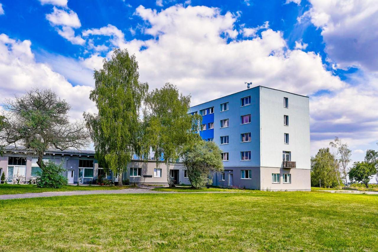 Apartmany Kladno - Libusin エクステリア 写真